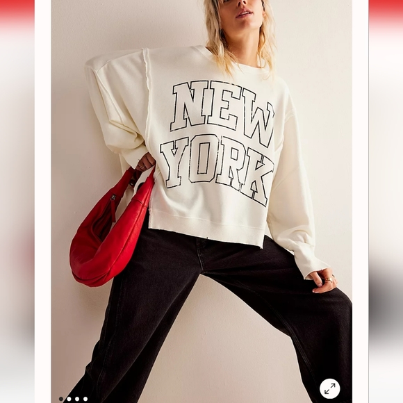 NWT FREE PEOPLE CAMDEN NEW YORK OVERSIZED PULLOVER Sweatshirt - Picture 1 of 10